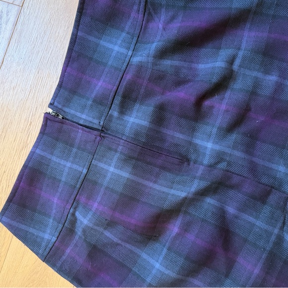 00’s dynamite plaid skirt - Picture 4 of 5